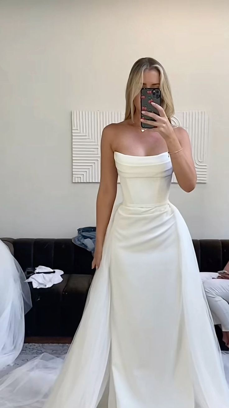 White Strapless Long Wedding Dress Princess Bridal Gown