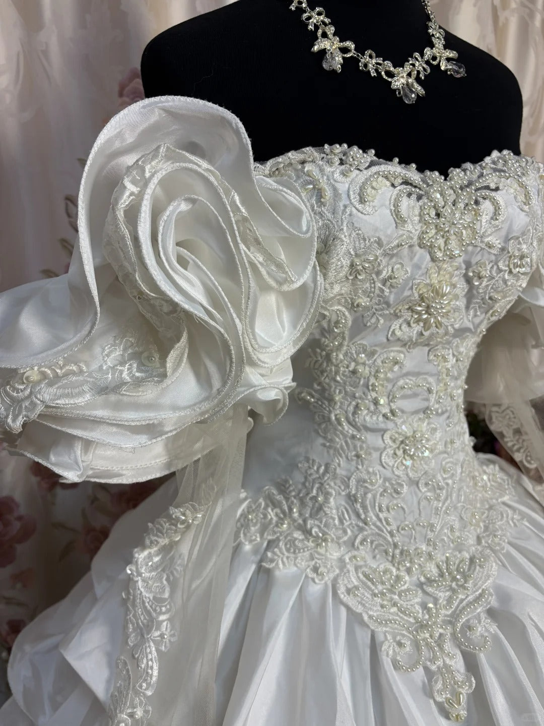 A Line Long Elegant Wedding Dresses Princess Bridal Gown