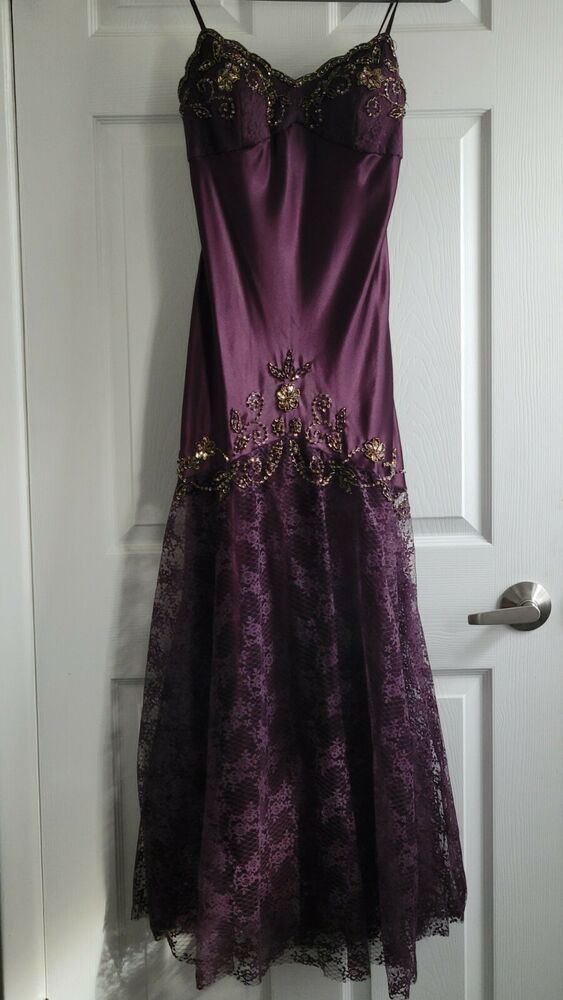 Vintage purple dress with flower accents Formal Evening Dress - Fashionpara
