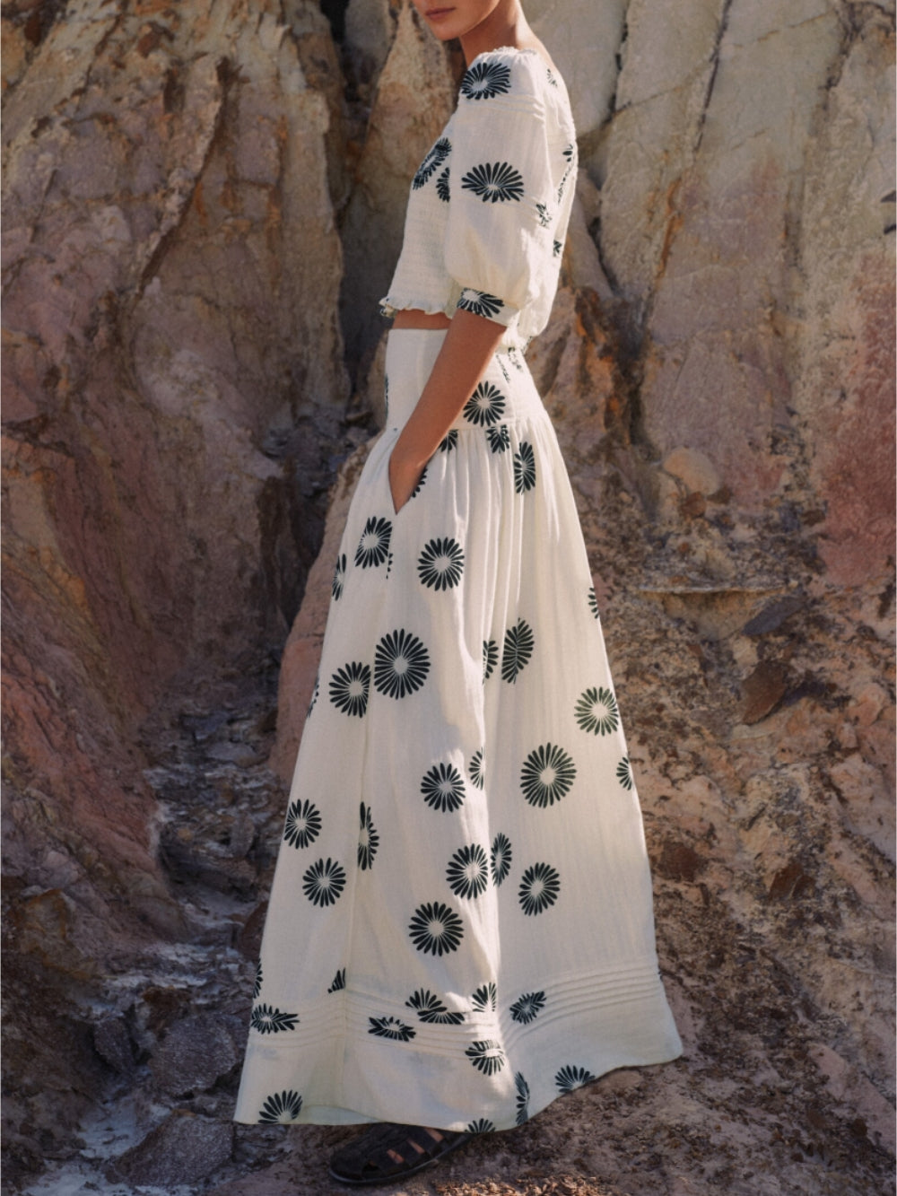 Modern Daisy Print Blouse Skirt - Fashionpara