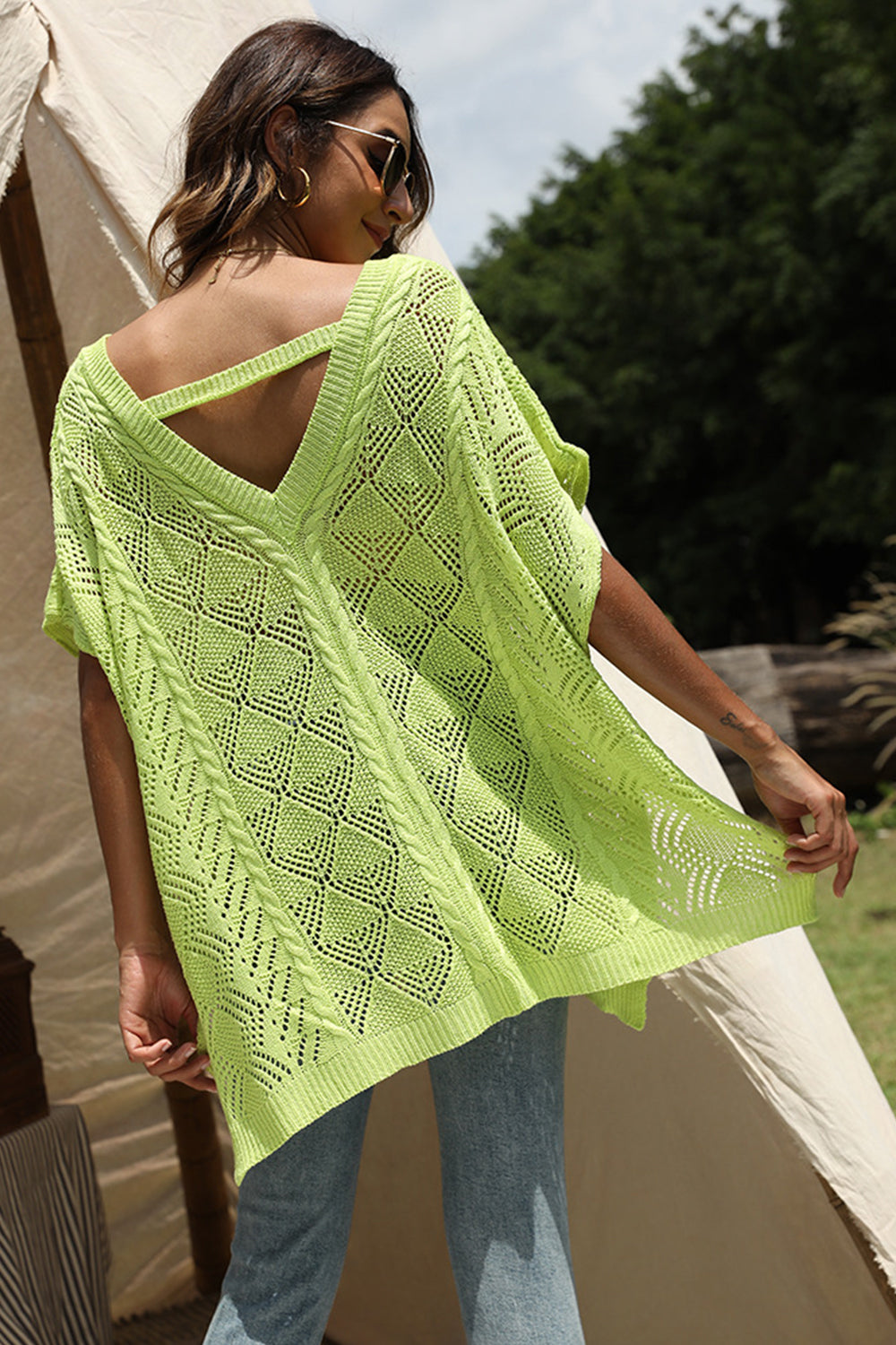 Hollowed Bat Sleeve Knit Shawl