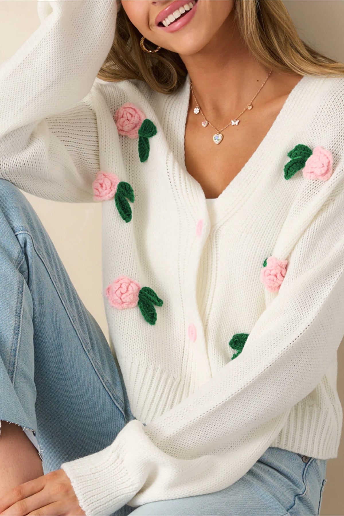 Elegant 3D Flower Buttoned Knit Cardigan for Stylish Comfort