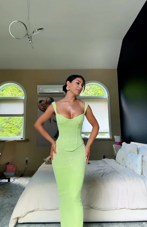 Stunning Two Piece Sheath Straps Green Lace Prom Dress Evening Dress - Fashionpara