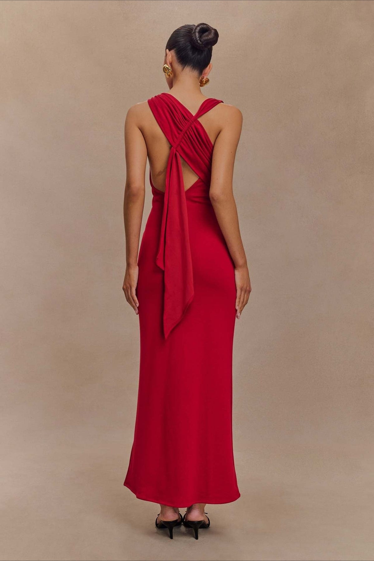 Crepe Knit Boat Neck Sleeveless Column Maxi Gown