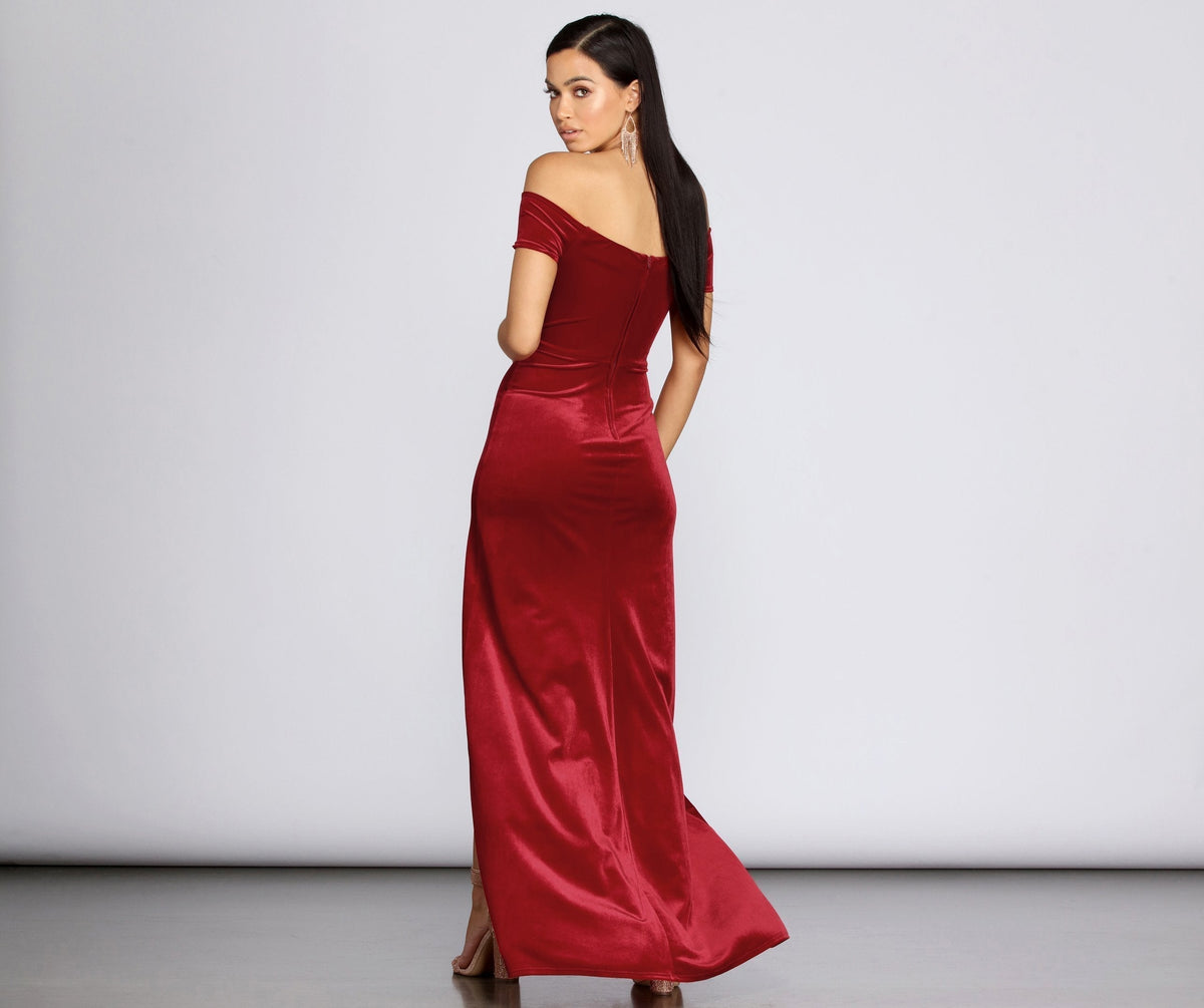 Velvet Off Shoulder Sweetheart High Split Mermaid Maxi Gown - View 4