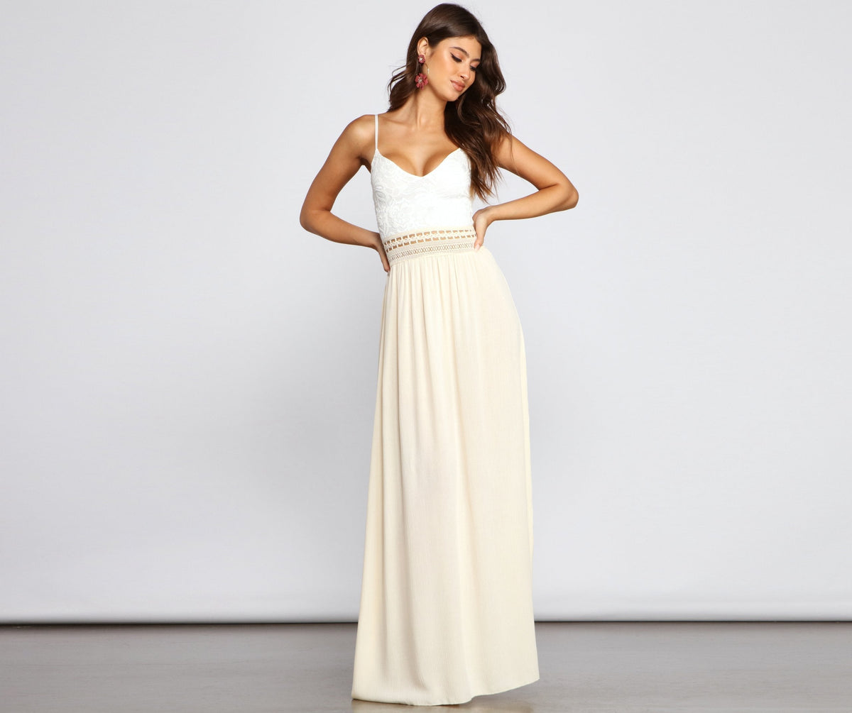 Lace Crochet Sweetheart Spaghetti Strap Waistband Maxi Dress