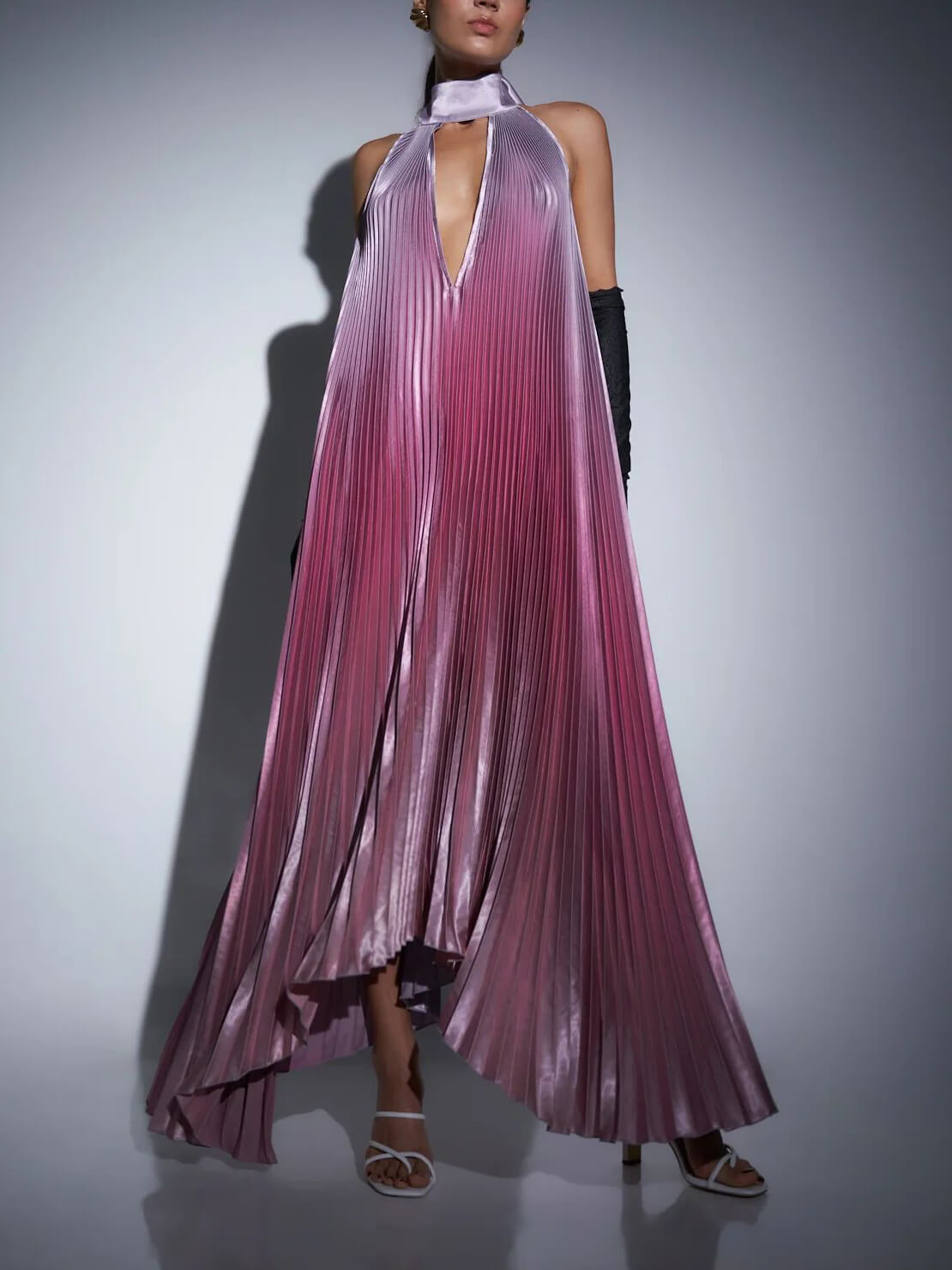 Stylish Pleated Halterneck Strappy Backless Midi Dress - Fashionpara