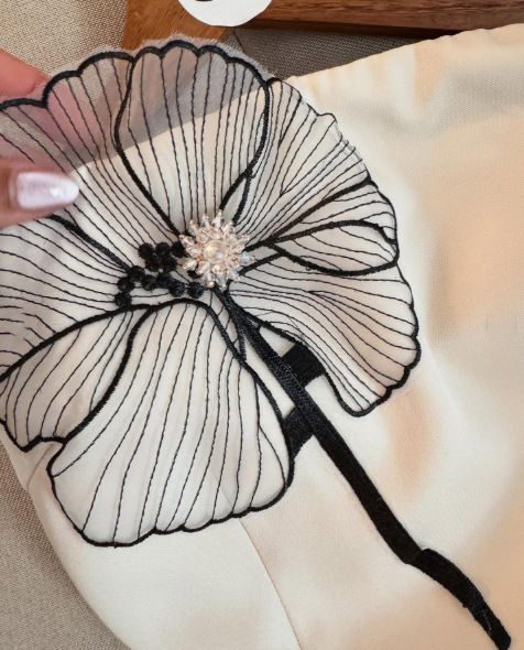 Pretty Strapless White Satin Lace Flowers Short Prom Dress Formal Birthday Outfits Homecoming Dress D337