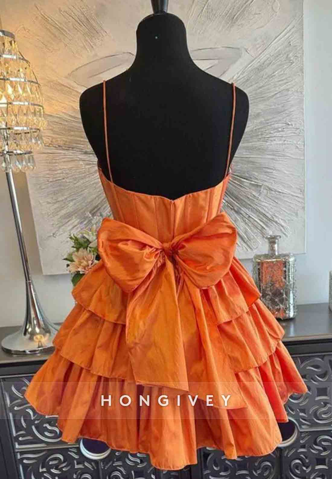 Sleeveless A-Line Bowknot Low Back Ruched Spaghetti Straps Short Homecoming Dresses