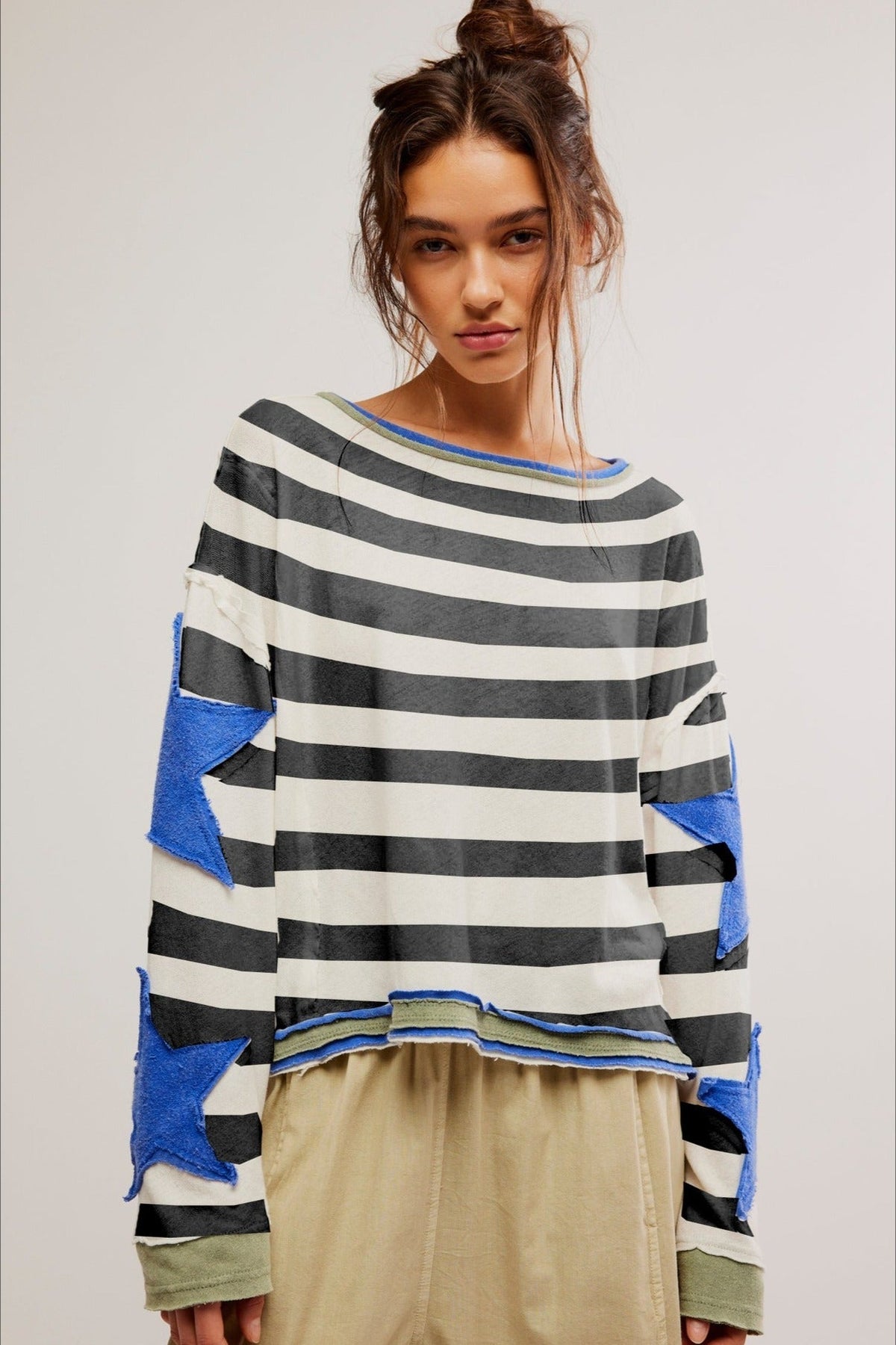 Star Sleeve Applique Stripe Sweatshirt 4