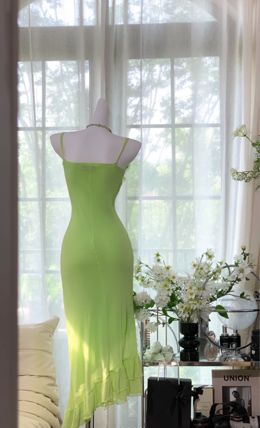 Classy Spaghetti Straps V Neck Green Chiffon Beaded Ruffles Long Party Dress Birthday Outfits D1376