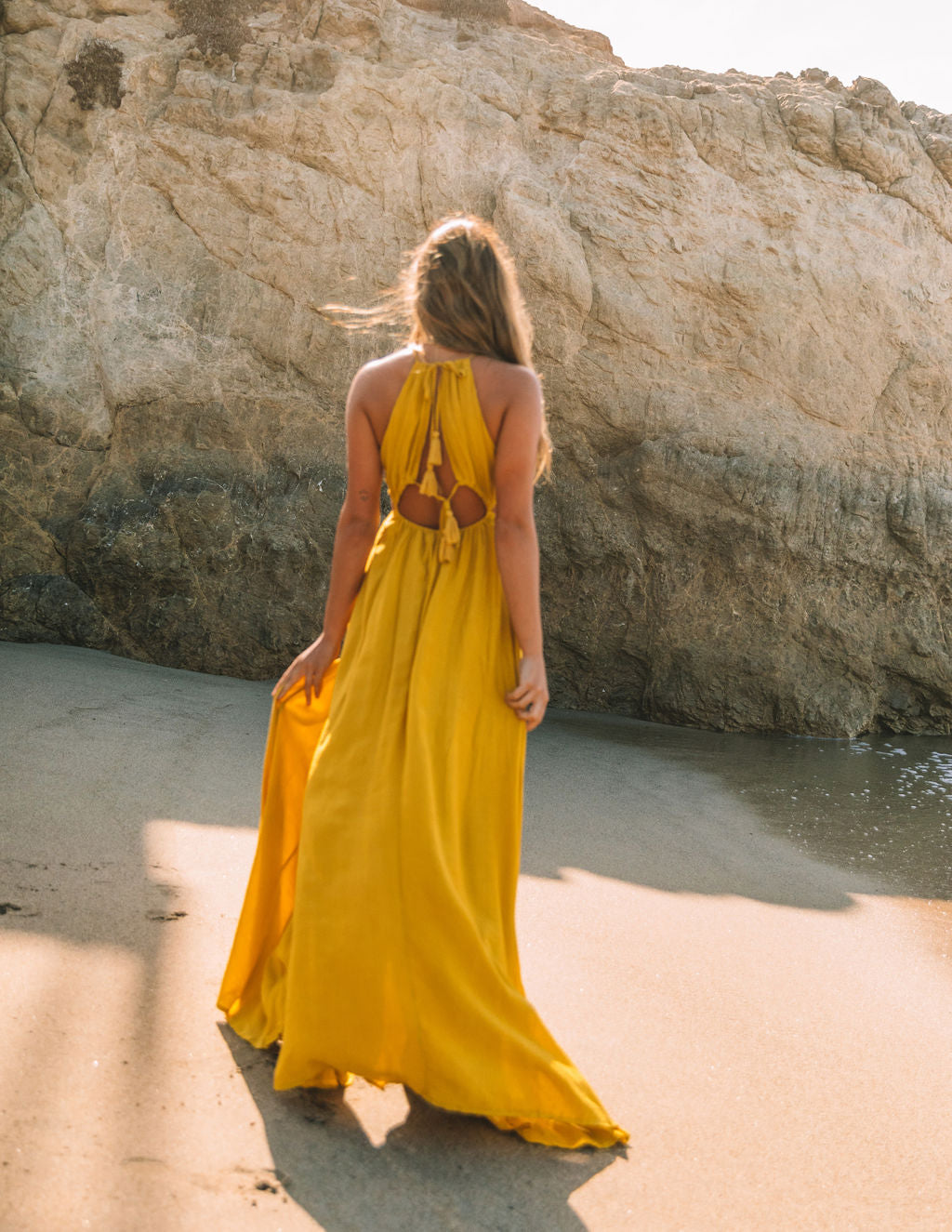 Halter Neck Cut-Out High Slit Maxi Dress 2