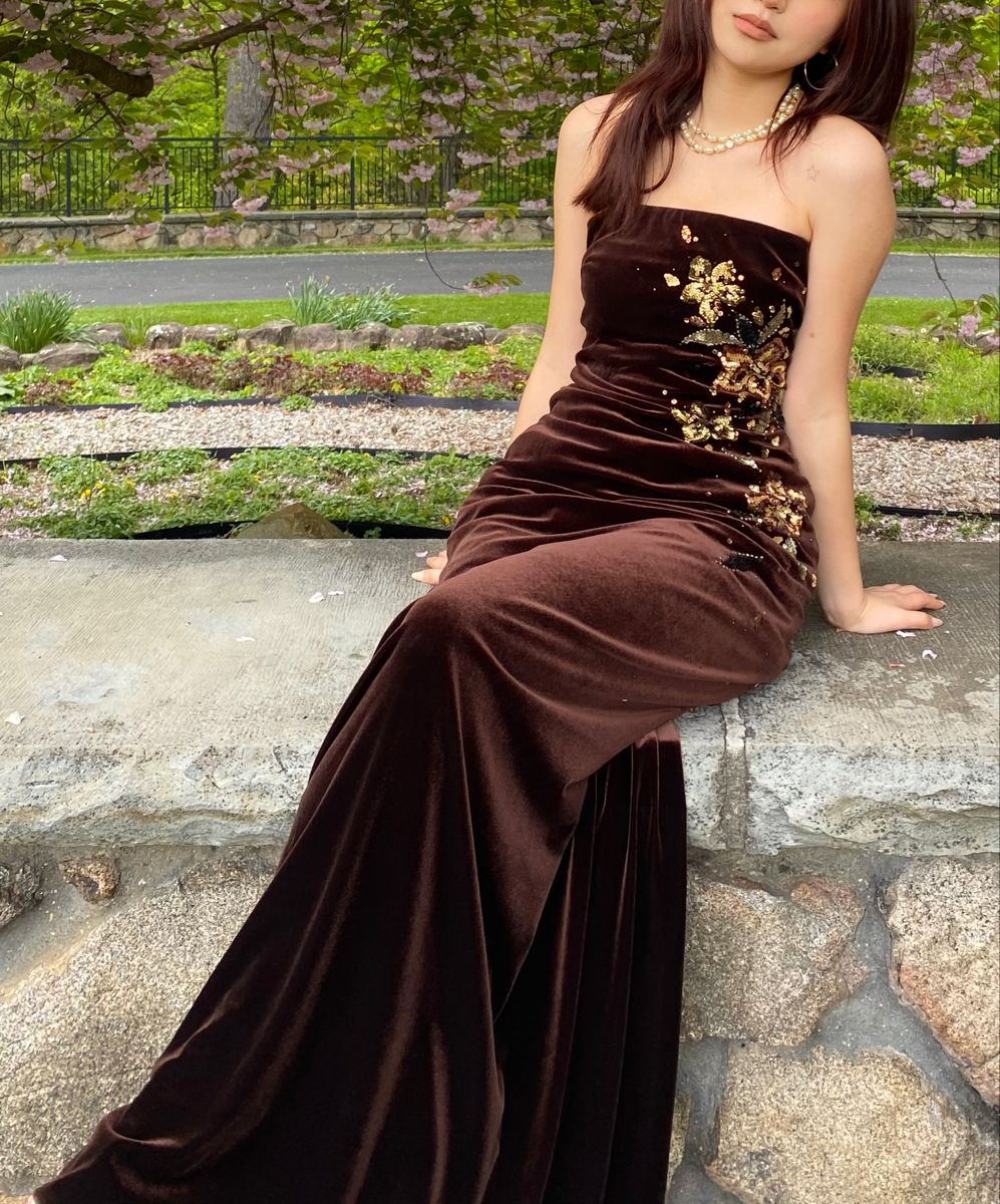Vintage Strapless Brown Velvet Mermaid Evening Dress Long Wedding Guest Dress D1488