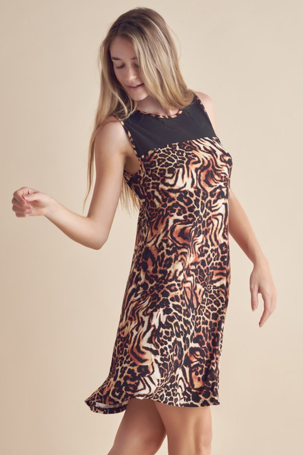 Yelete Full Size Animal Print Round Neck Sleeveless Dress with Pockets - Fashionpara