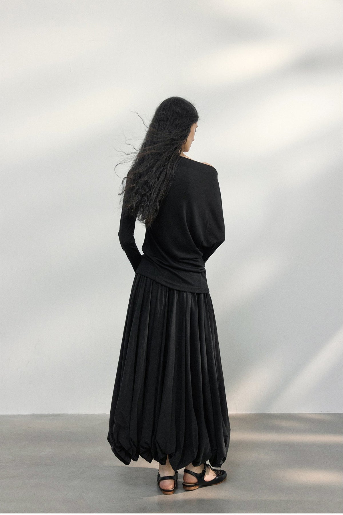 Asymmetrical One-Shoulder Fitted Knit Sweater 5