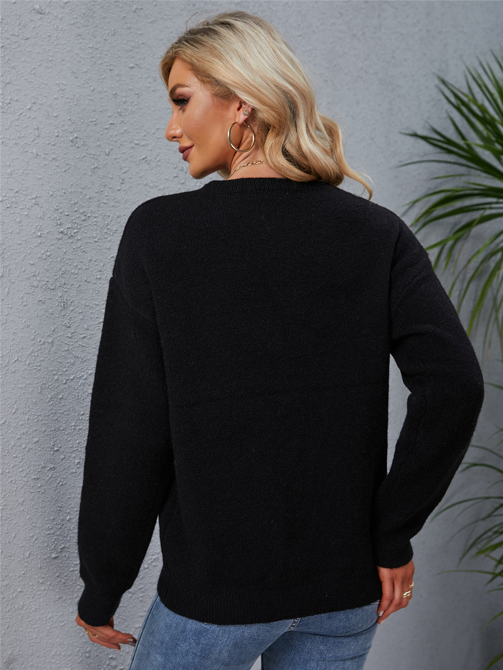RadyRin Black Round Neck Sweater for Timeless Style