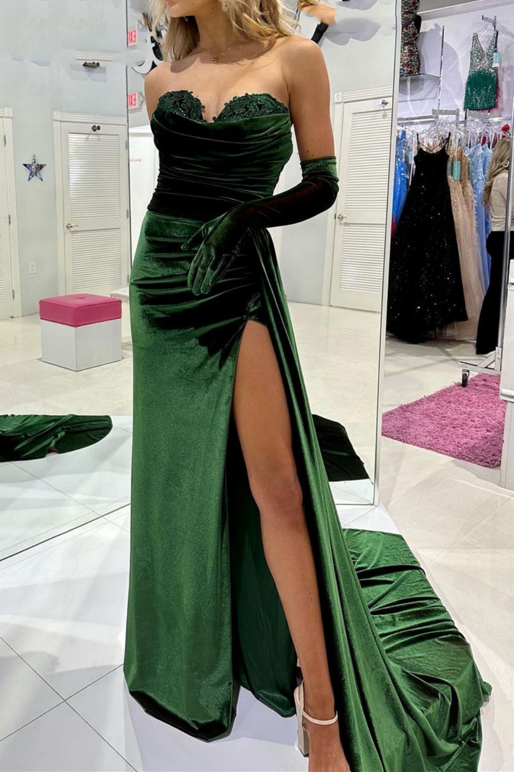 Stylish Mermaid Sweetheart Dark Green Velvet Prom Dress with Split Front
