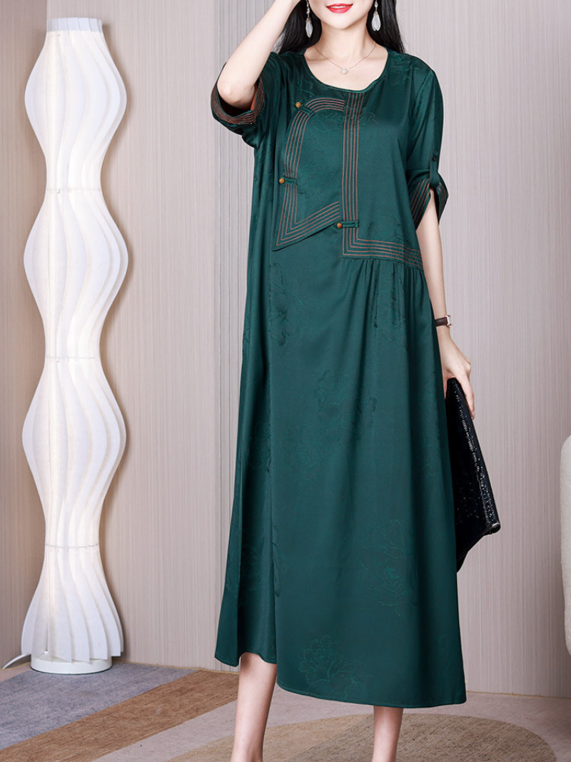 Floral Jacquard Round Neck Short Sleeve A-Line Midi Dress 4