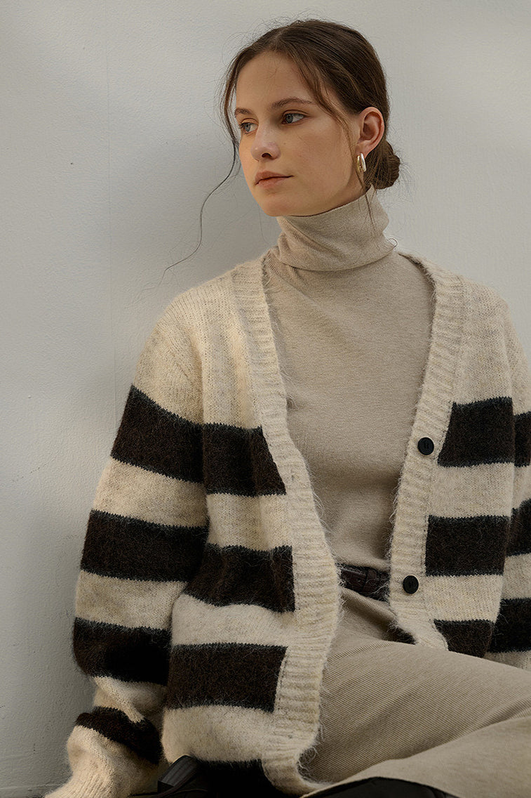 Stylish Oversized Stripe V Neck Knit Cardigan for Comfort