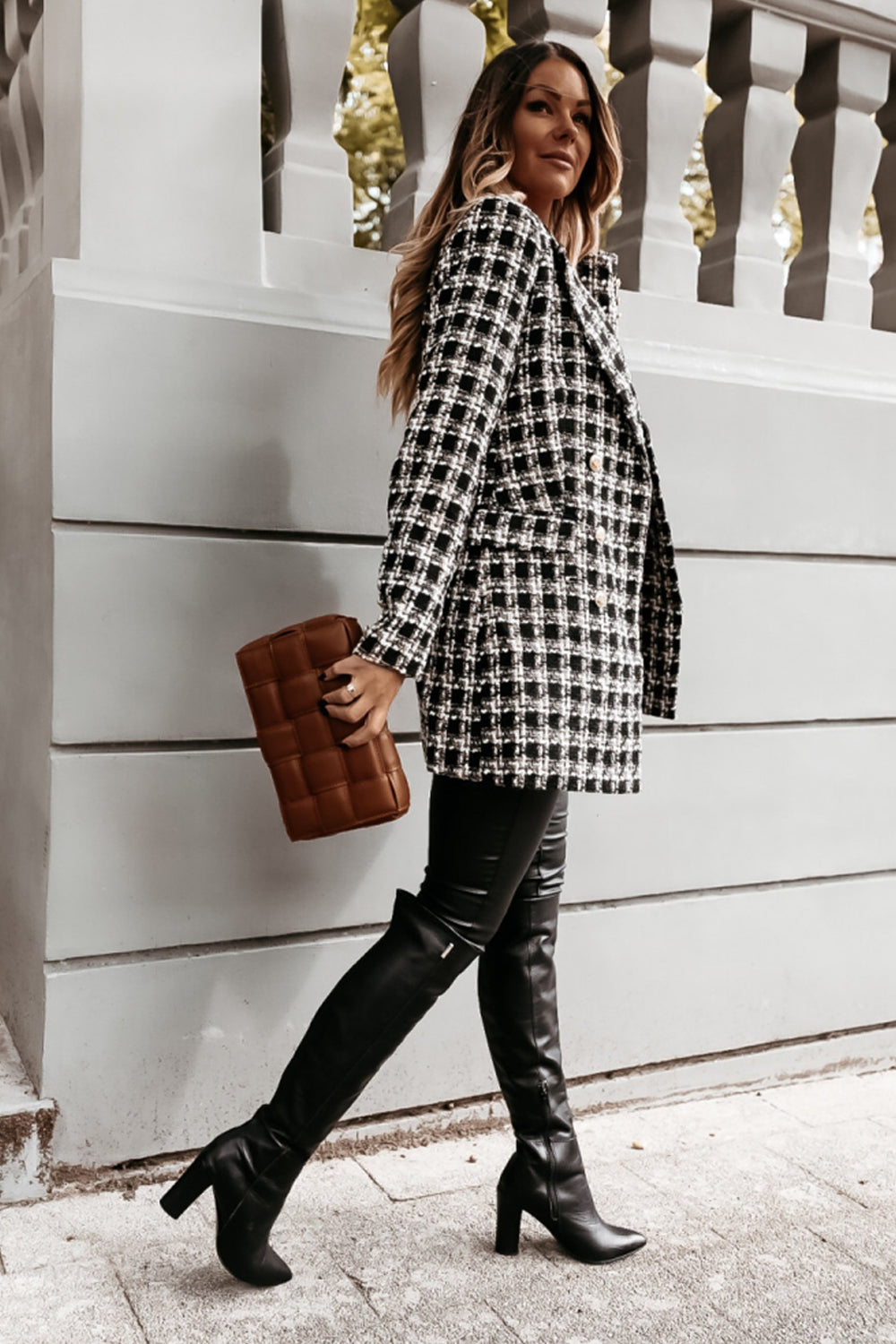 Elegant Woolen Print Mid-Length Lapel Coat for Stylish Wear