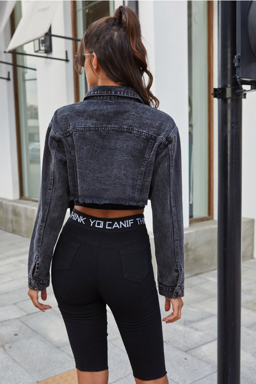 Pocket Denim Cropped Jacket