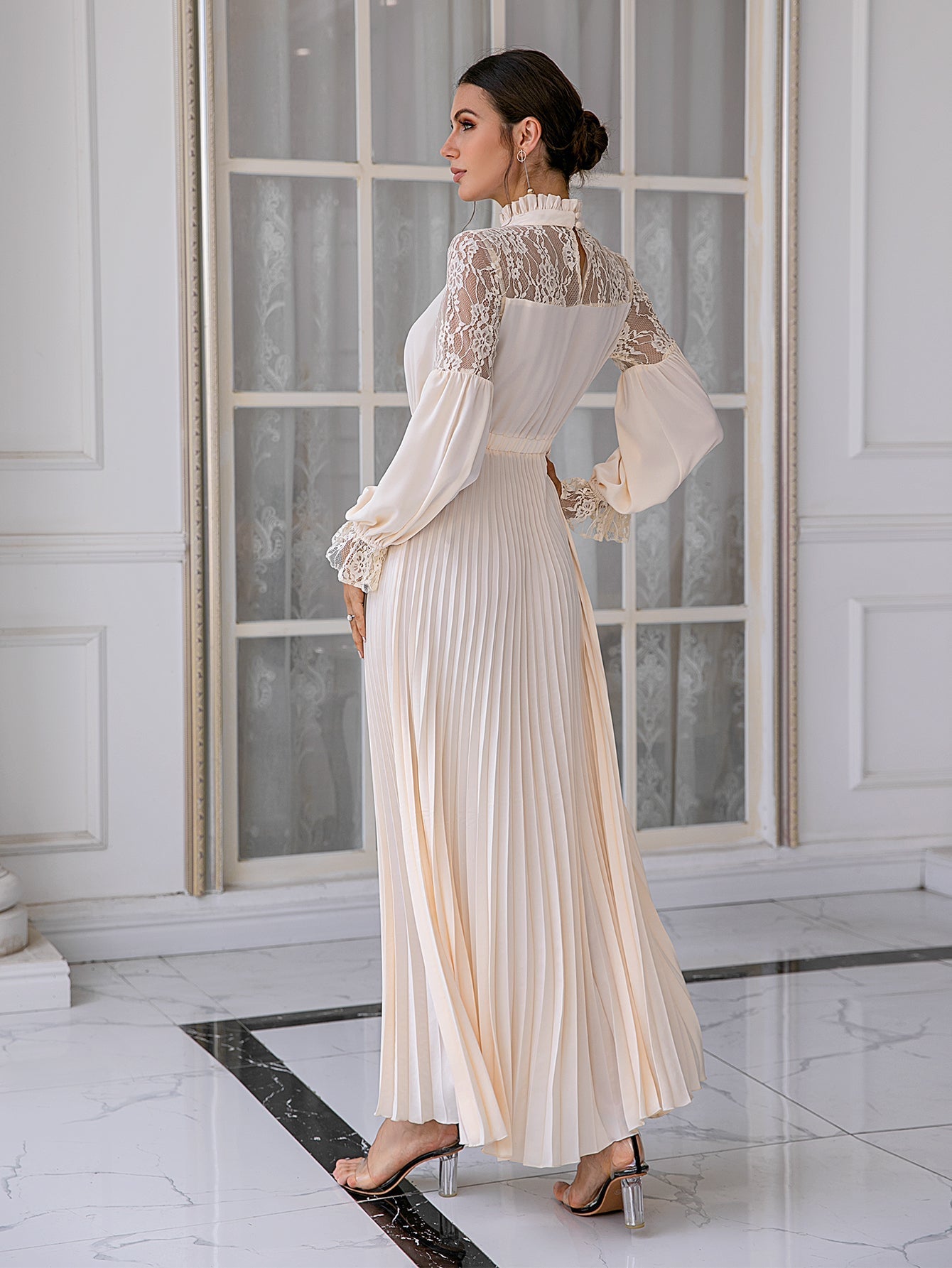 Elegant Evening Dress With Lace - Fashionpara