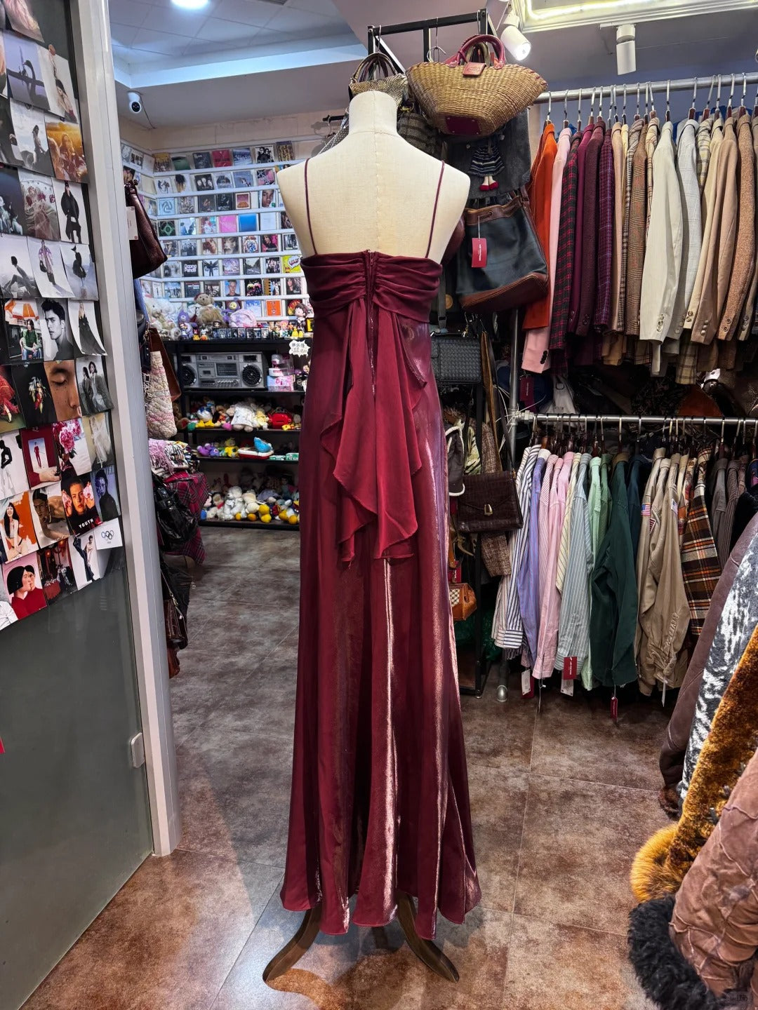 Vintage Burgundy Spaghetti Strap Halter Neck Satin Long Prom Dress Evening Dress P4137