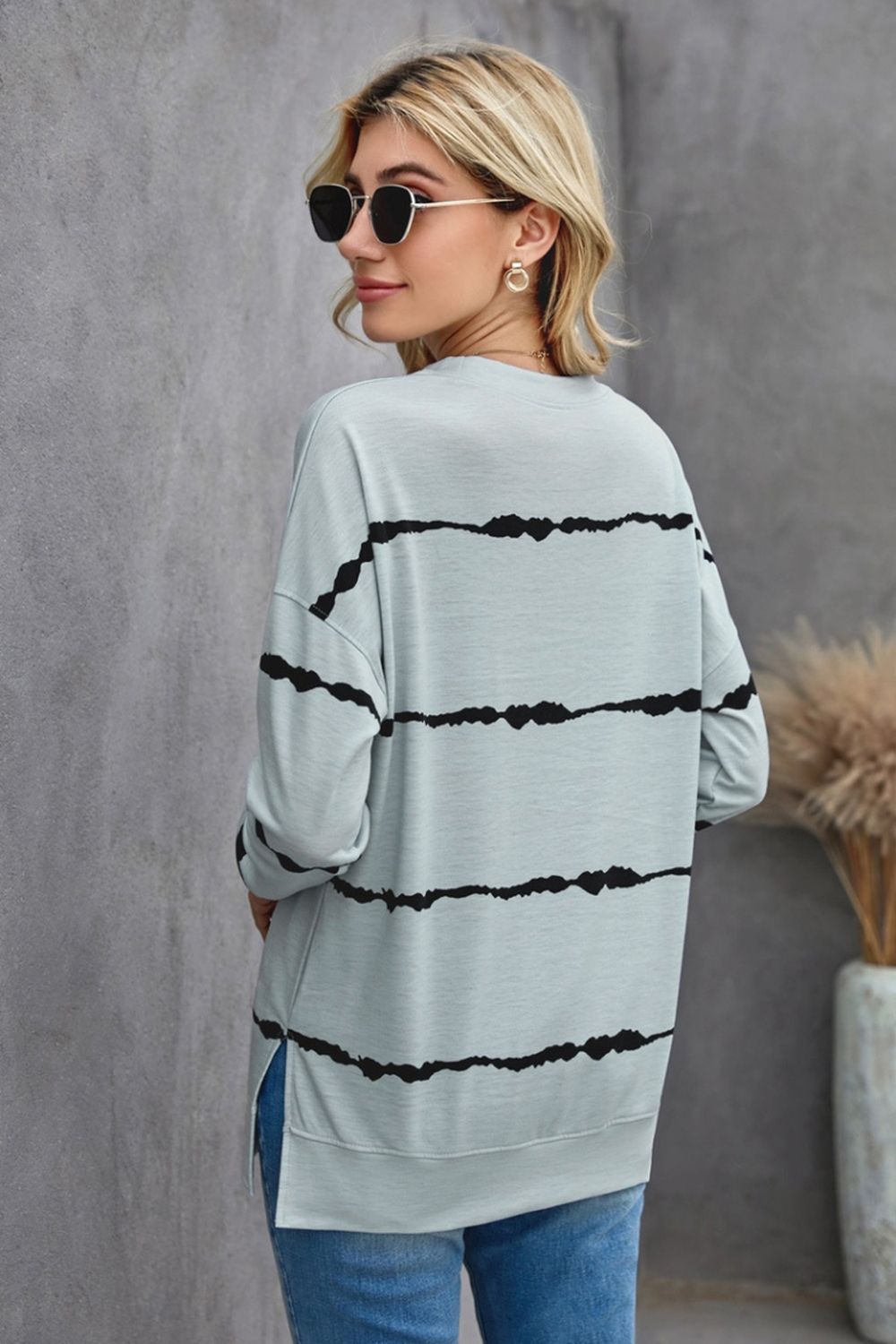 Hoodless Striped Printed Sweatshirt