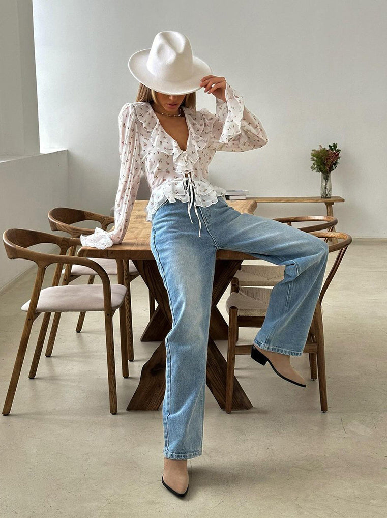 Floral Ruffled V-Neck Slim Fit Blouse