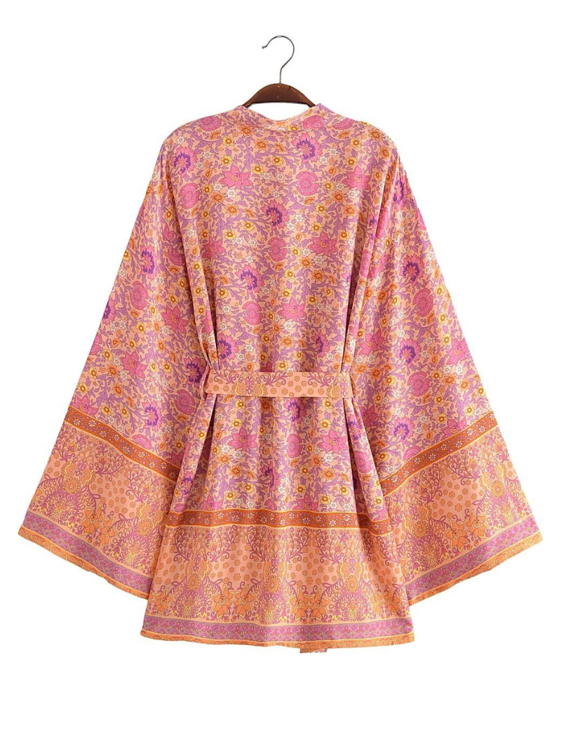 Holding My Heart Cotton Floral Short Kimono Jacket - Fashionpara