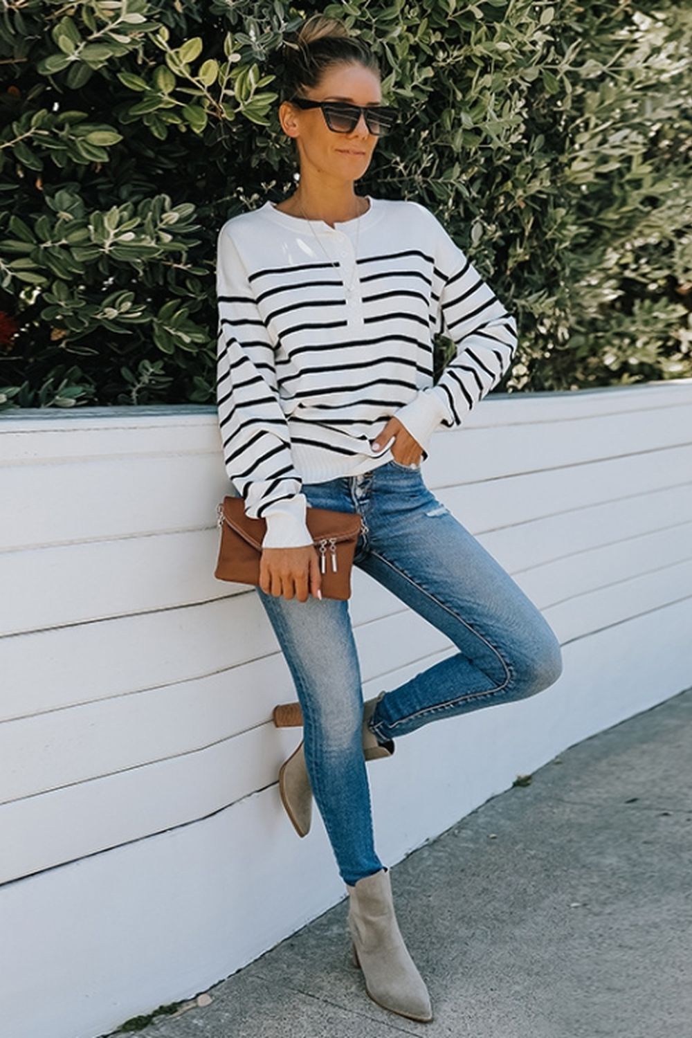 RadyRin Elegant Long-Sleeved Striped Sweater for All Occasions