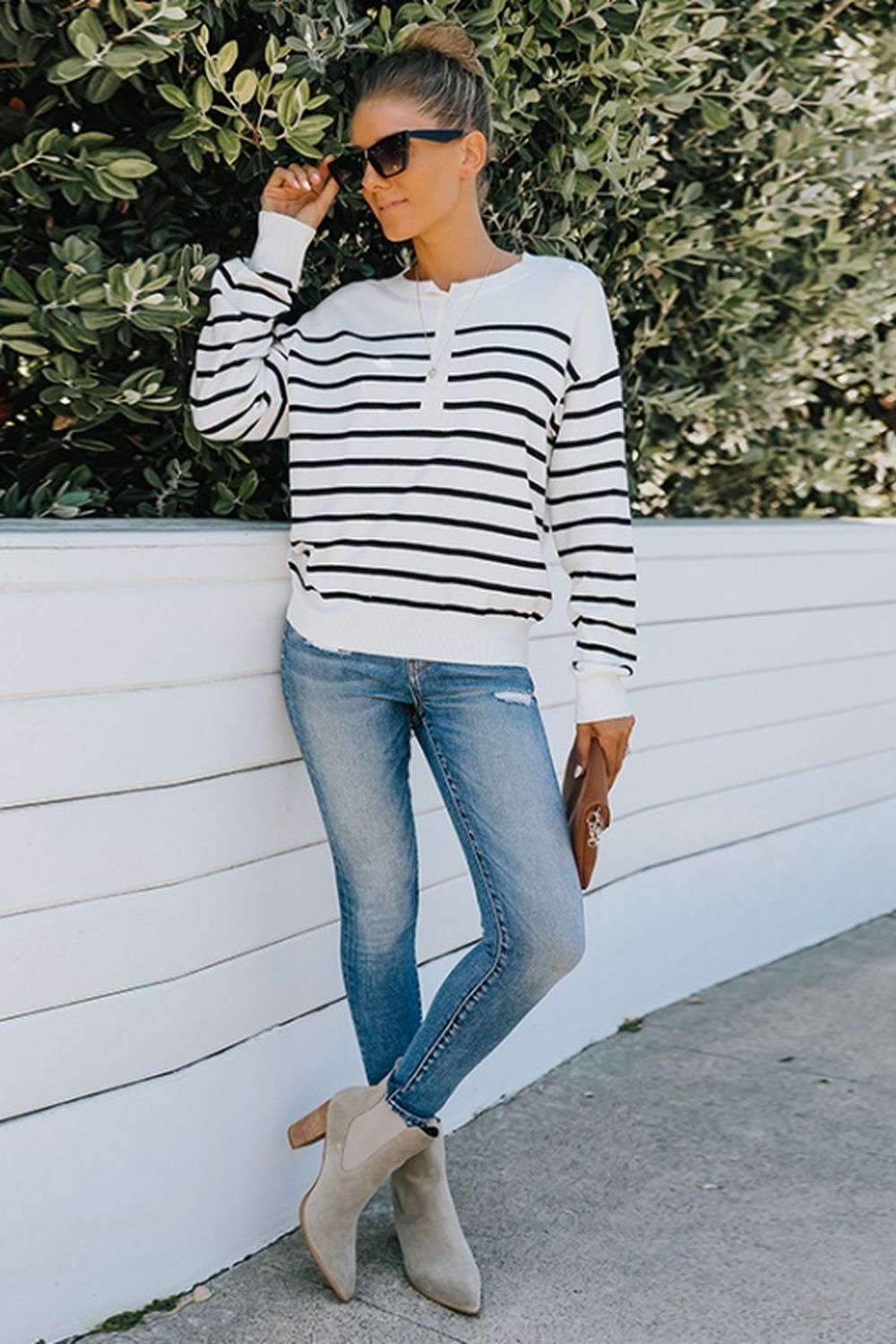 RadyRin Elegant Long-Sleeved Striped Sweater for All Occasions