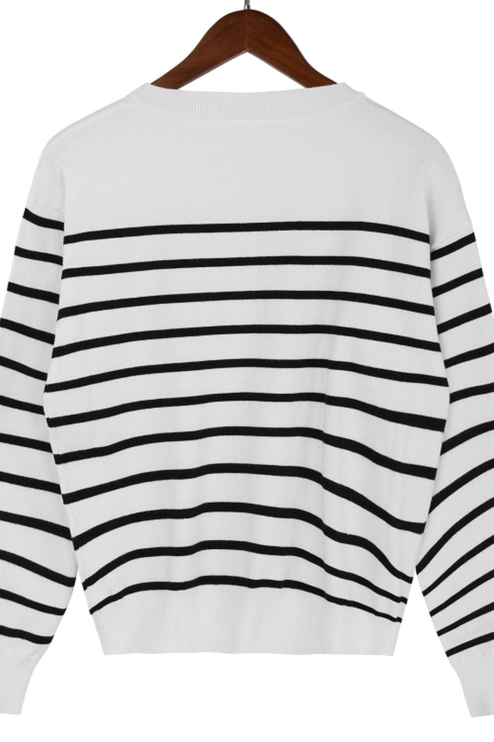 RadyRin Elegant Long-Sleeved Striped Sweater for All Occasions