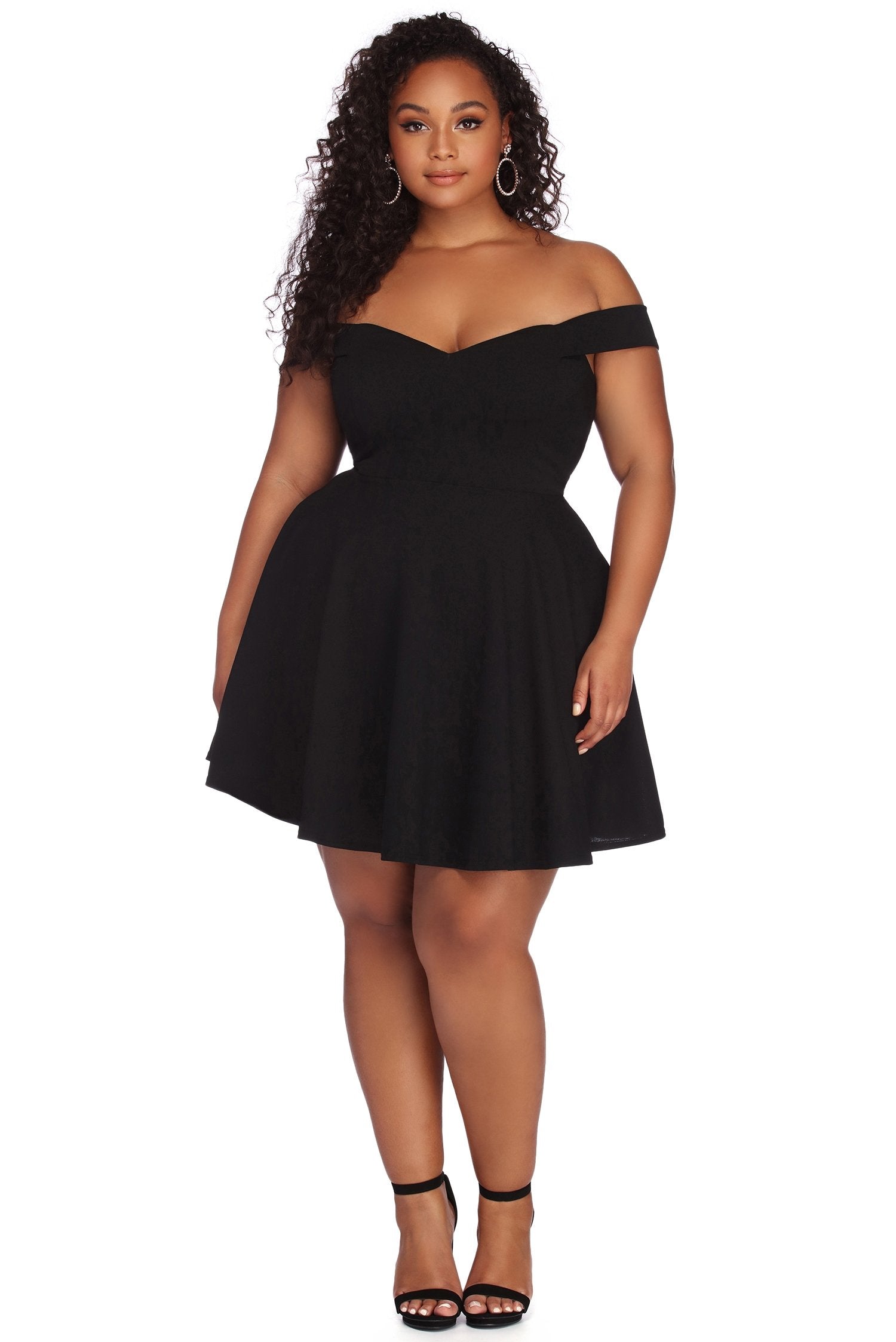 Plus Charming Sweetheart Skater Dress - Fashionpara