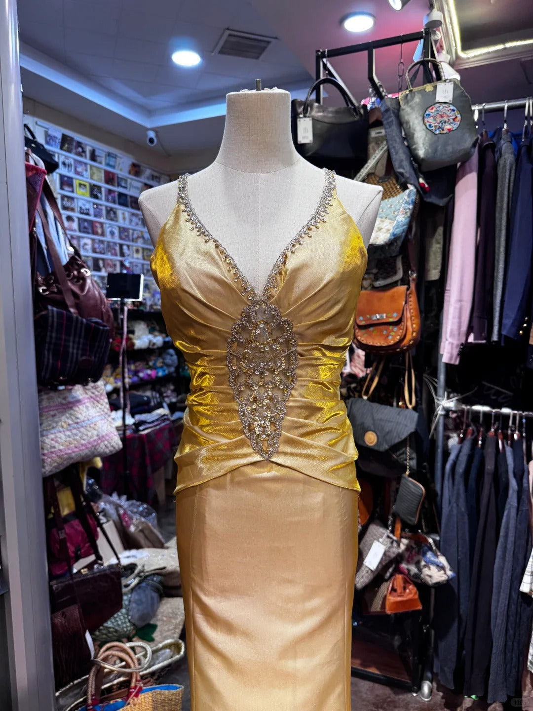 Vintage Gold Mermaid V-neck Sequined Satin Long Prom Dress Evening Dress P4153