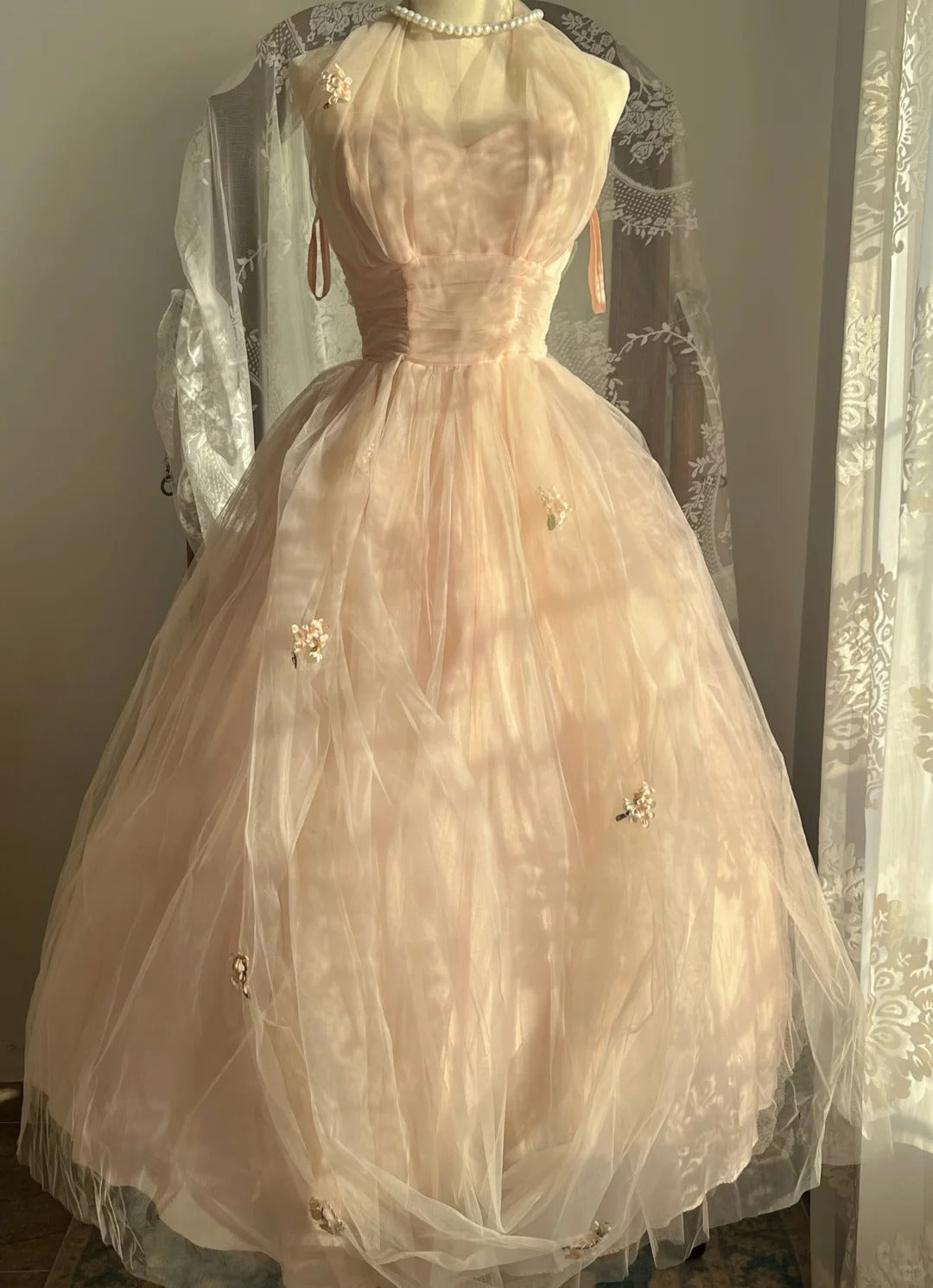 Sweet Pink Halter Neck Tulle Long Ball Gown Evening Dress P4162