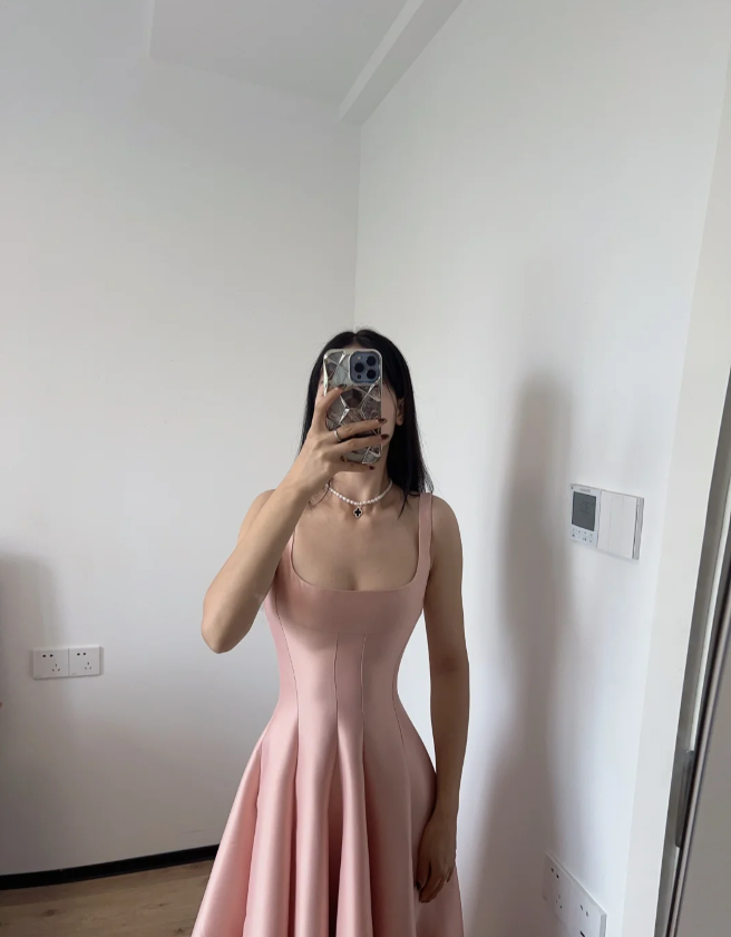 Simple And Elegant Pink A-line Square Neck Halter Satin Prom Dress Evening Dress P4167