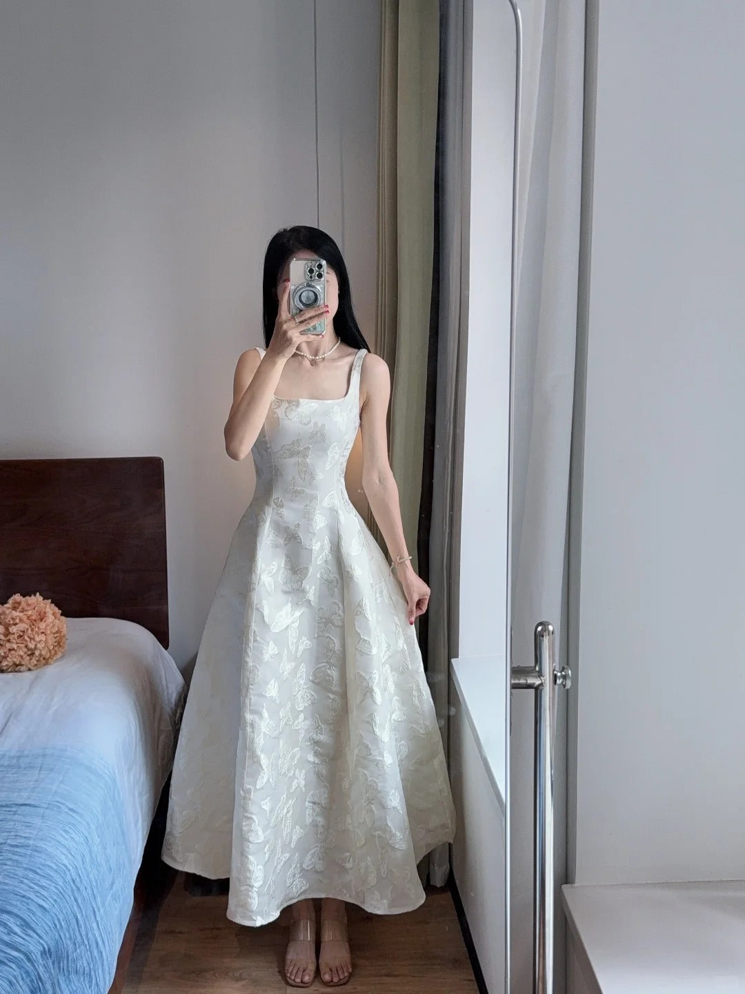 Elegant White A-line Square Neck Halter Top With Butterfly Jacquard Satin Long Prom Dress Evening Dress P4168