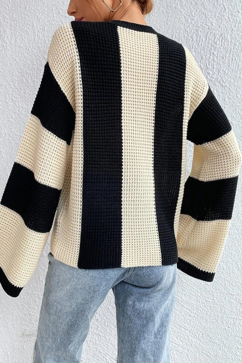 Casual Striped Contrast O Neck Tops - Fashionpara
