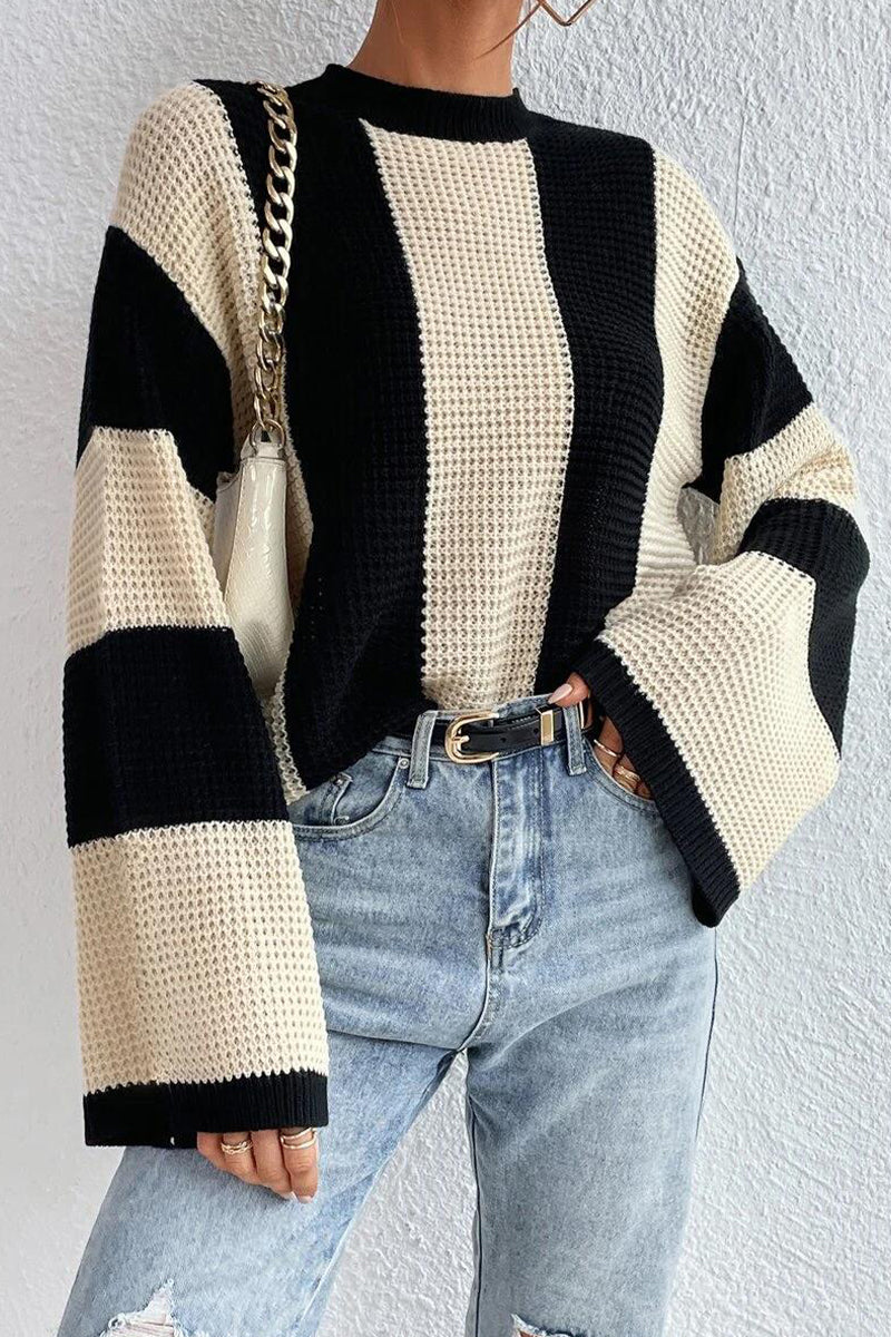 Casual Striped Contrast O Neck Tops - Fashionpara
