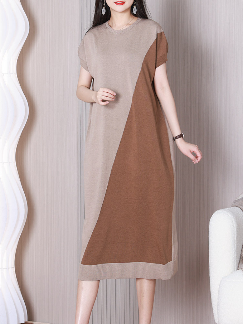 Two-Tone Knit Round-Neck Short-Sleeve Cocoon Midi Dress