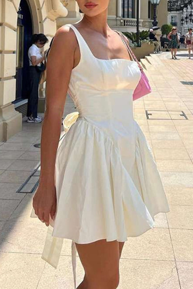 Sweet Simplicity Solid Backless With Bow Square Collar Evening Dresses - Fashionpara