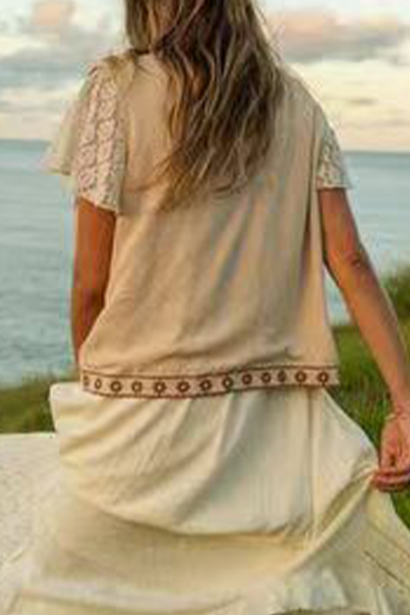 Colorblock Embroidery Cardigan Waistcoat for Stylish Layers