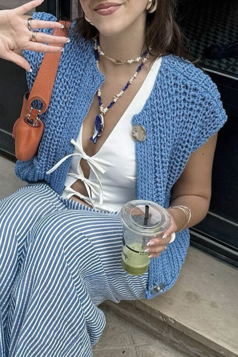 Casual Solid Color Pocket Sweater with Button Detail