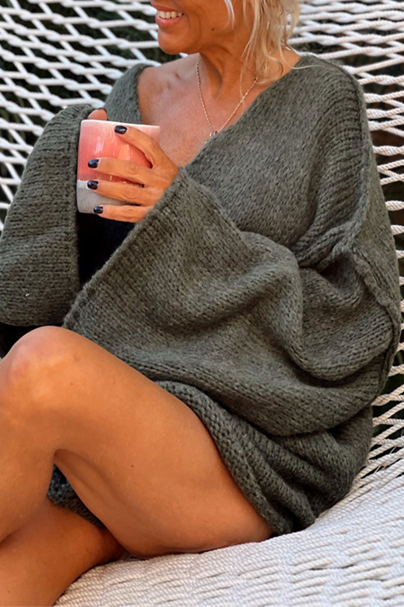 Bohonini Solid Color V Neck Sweater for Effortless Style