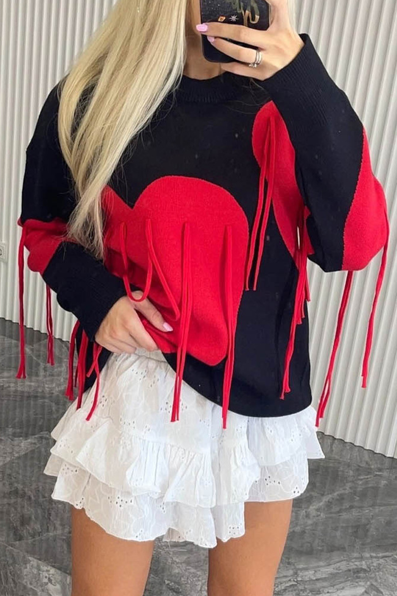 Florcoo Heart Shaped Fringed Trim Sweater in 5 Colors