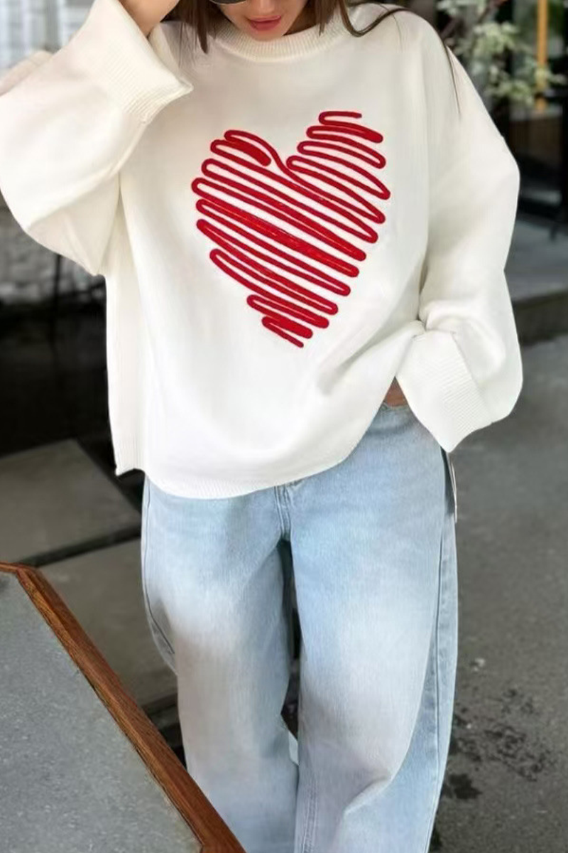 Florcoo Heart Shaped Patchwork O Neck Sweater for Casual Style