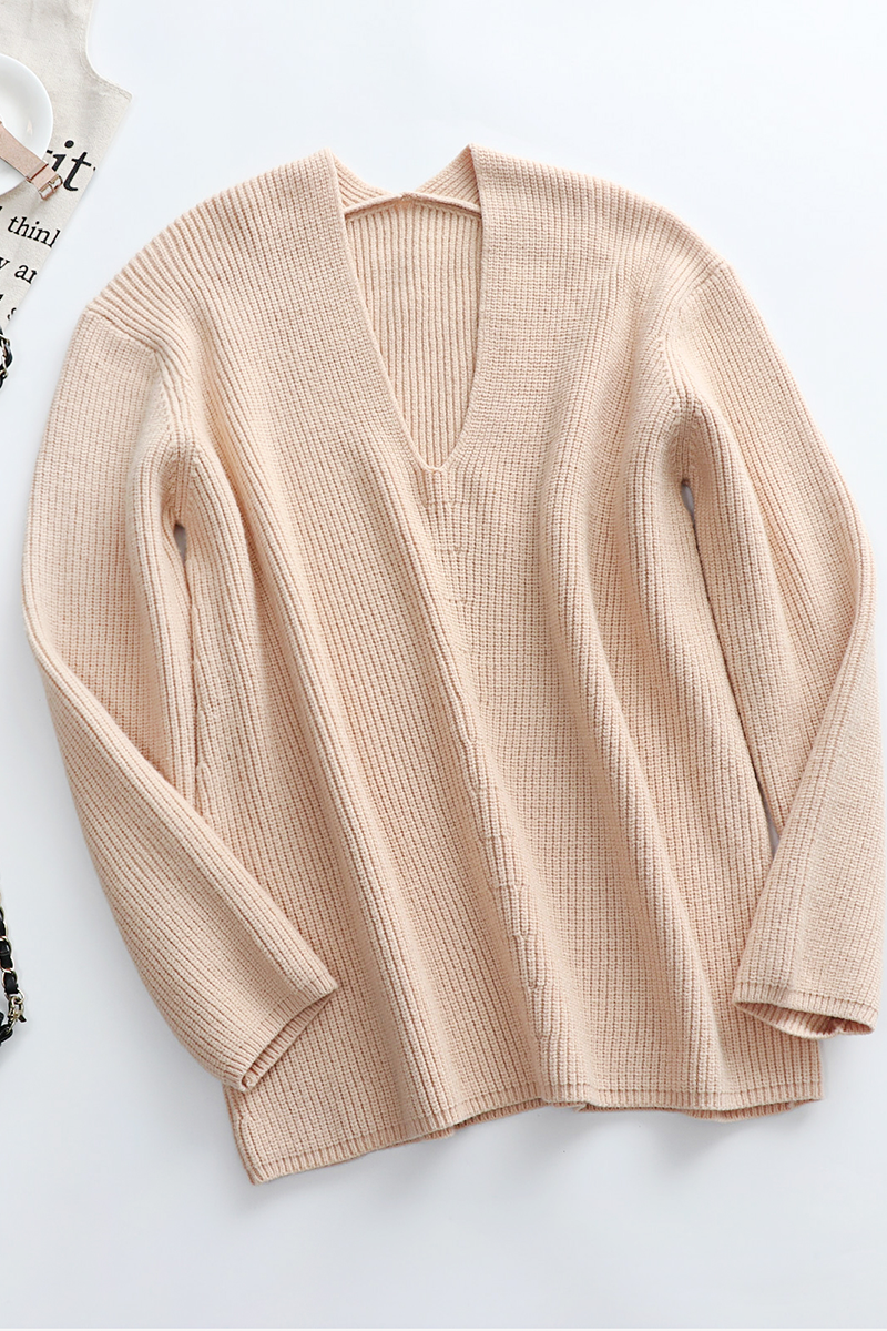 Bohonini Solid Color V Neck Sweater for Effortless Style