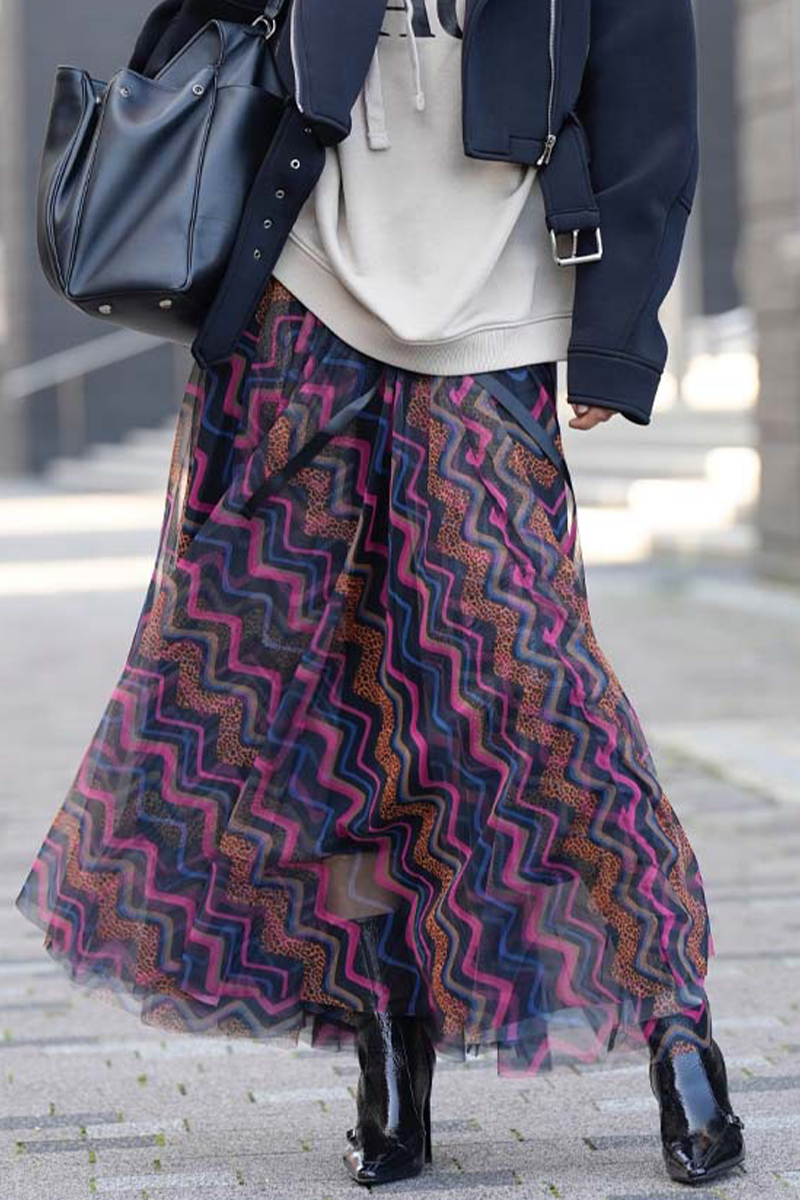 Casual Stripe Mesh Contrast Loose High Waist Type A Bottoms - Fashionpara