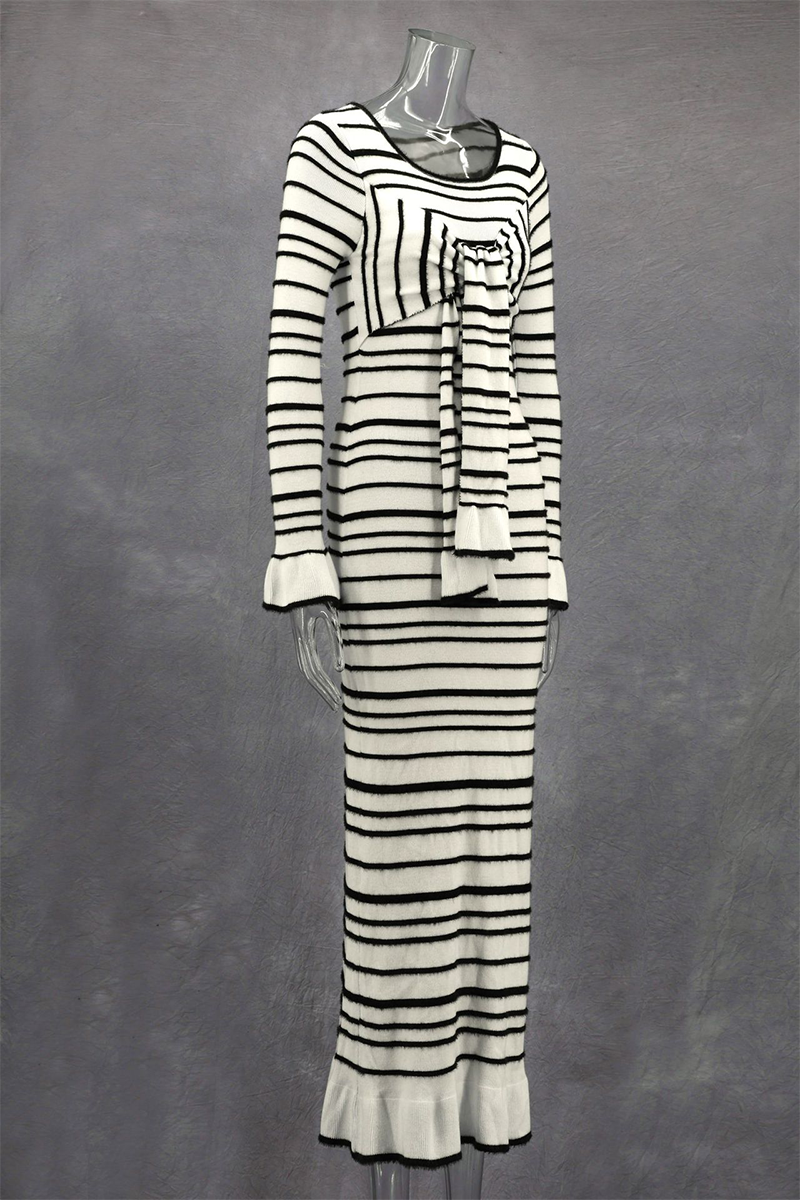 Casual Stripe Patchwork Bow Decor Contrast O Neck One Step Skirt Dresses - Fashionpara